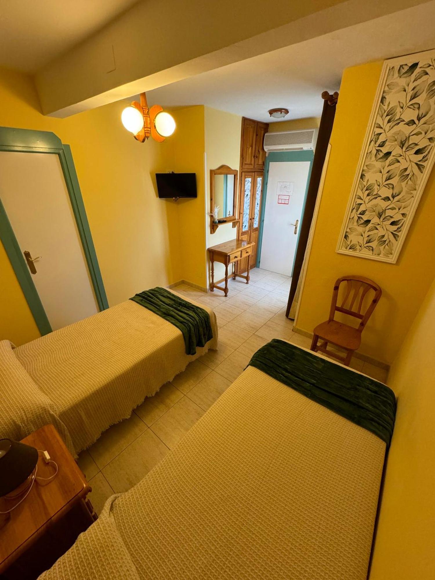 Hostal Joaquin Las Ventas con Pena Aguilera Eksteriør billede