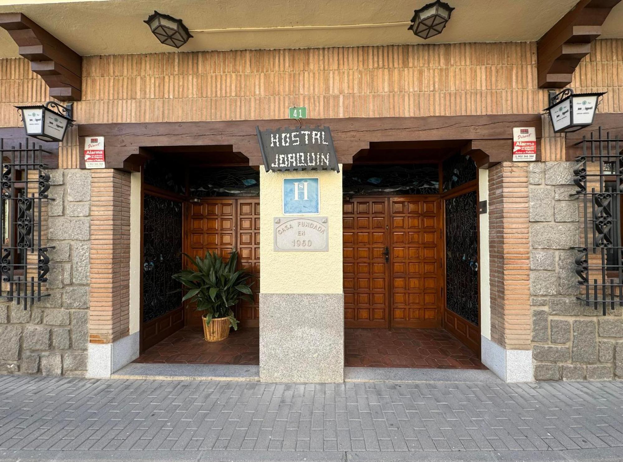 Hostal Joaquin Las Ventas con Pena Aguilera Eksteriør billede